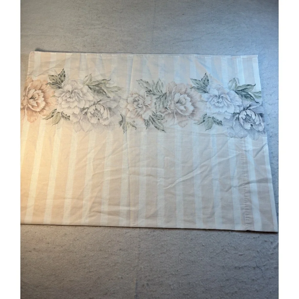 Vintage Cannon Pink Floral Stripe No Iron Queen Flat Bedsheet & 1 Pillowcase